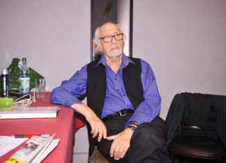 shutterstock 1364479301 326x236 - Karl Dall Karriere und Einfluss in der deutschen Comedy