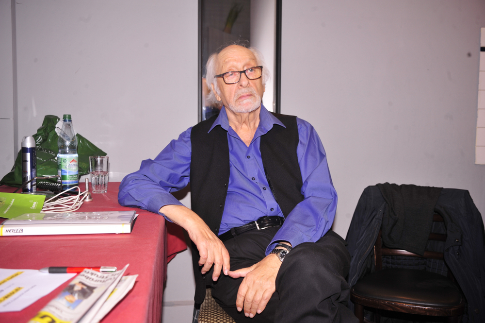 shutterstock 1364479301 - Karl Dall Karriere und Einfluss in der deutschen Comedy